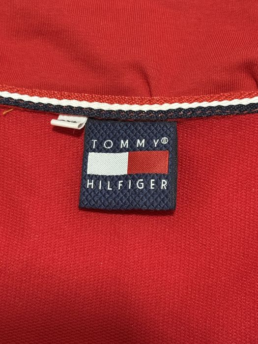 Продам оригинальную куртку Tommy Hilfiger