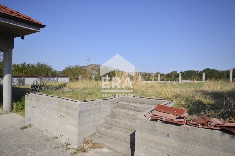 САМО В ЕРА ИМОТИ ХАСКОВО! Новопостроена къща в живописното село Татаре