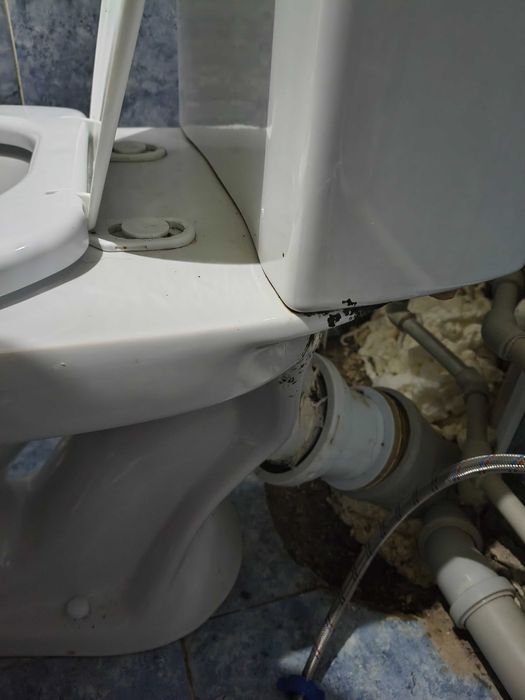 Продам унитаз б/у