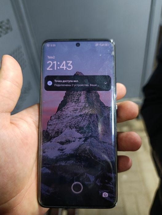 Телефон поко х7 .