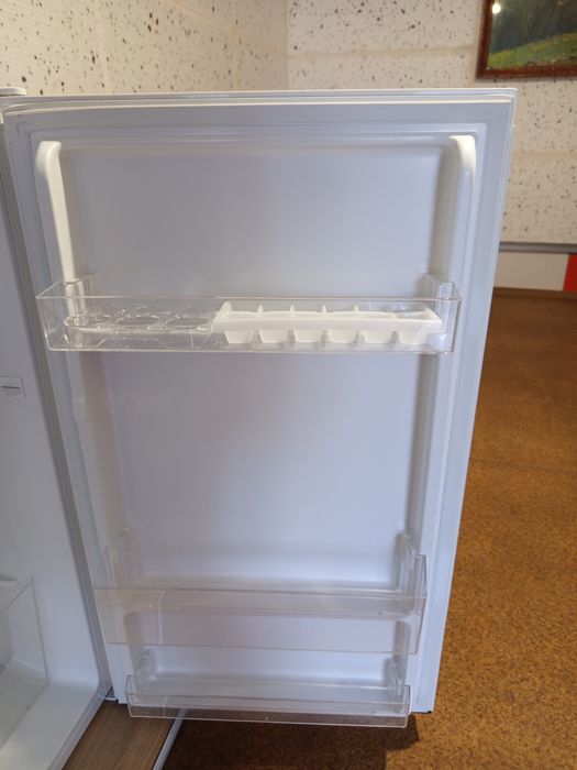 Продавам марков хладилник Горене