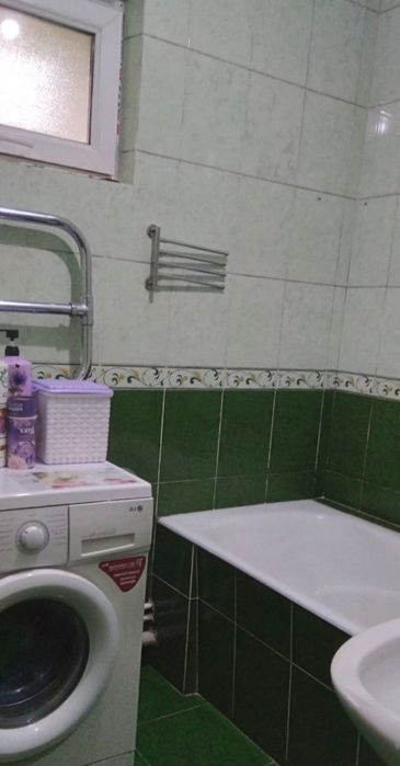 Юнусабад 18, 3(4)/2/4 КиРпИч 77 Серия Балкон 6 на 2 Средний Ремонт