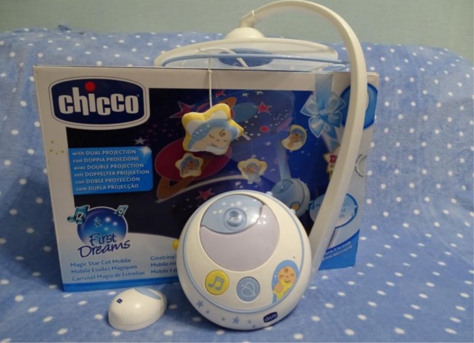 Музыкальный мобиль-проектор-ночник Chicco
