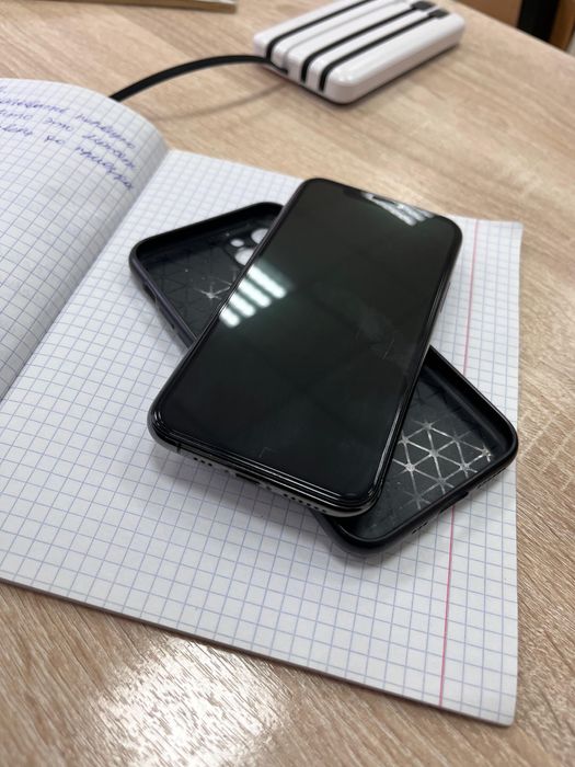 Продам Айфон 11про