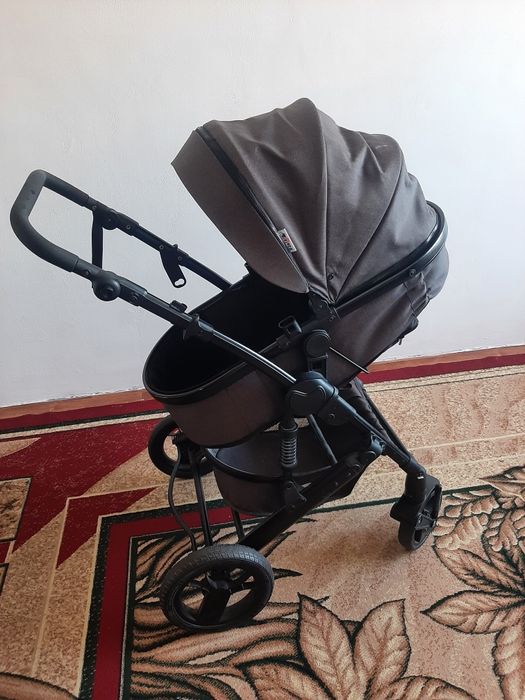 Продам детскую коляску