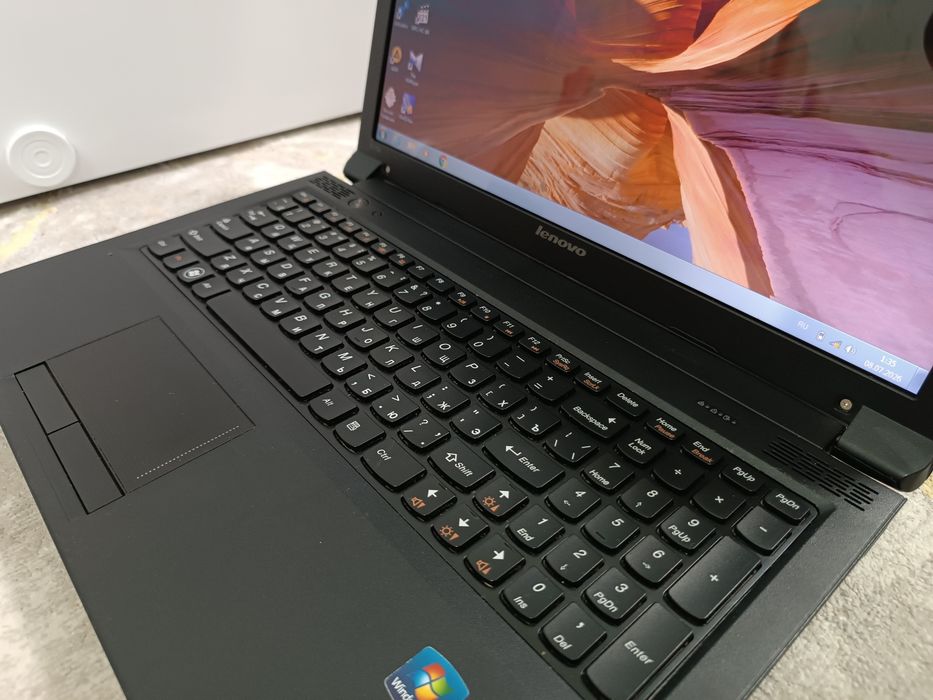 НОУТБУК Lenovo для работы.