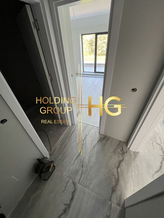 Продава се Двустаен апартамент в Варна, Владислав Варненчик - 70 кв.м за 1422 €/кв.м - Снимка #1