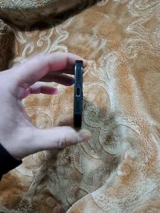 IPhone 16 pro /128 GB