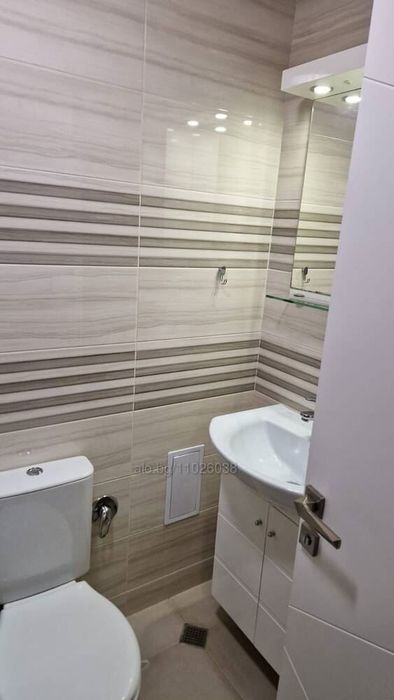 Дава се под наем Двустаен апартамент в Пловдив, Христо Смирненски - 75 кв.м за 488.58 € - Снимка #7