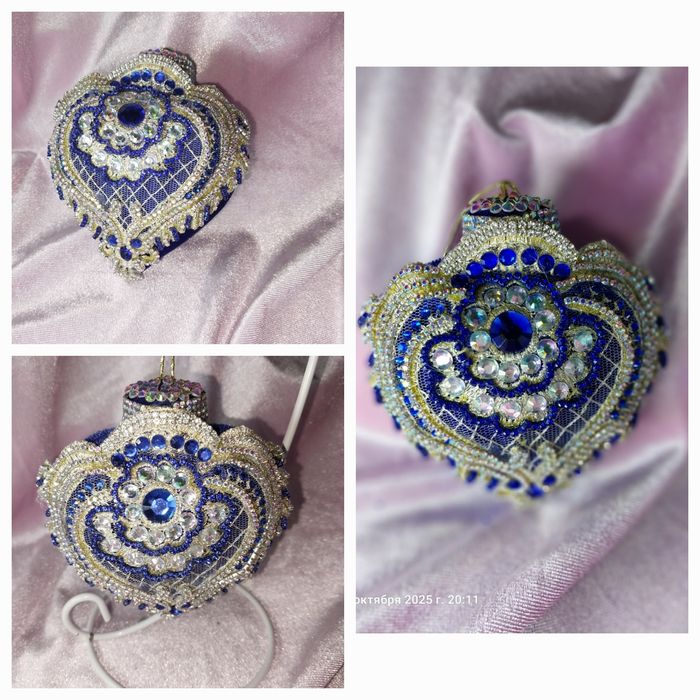 Новогодние елочные игрушки