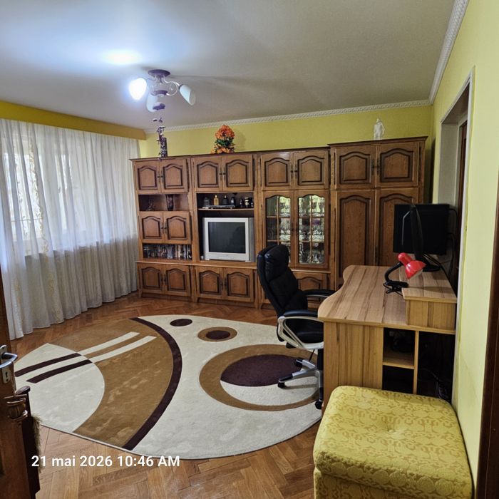 Vând apartament cartierul Ștrand