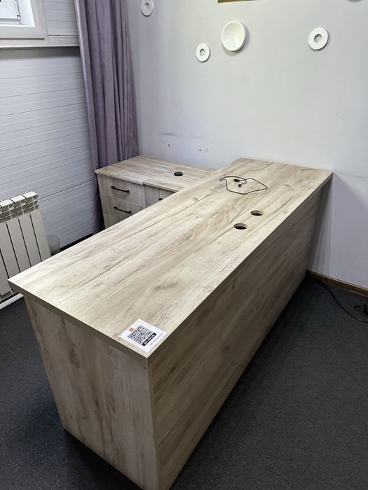 Продам мебель для офиса б/у