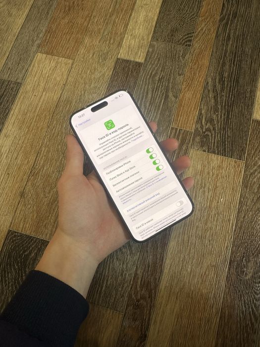 Продам iPhone 15 Pro Max 512GB