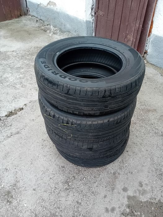 Vând anvelope cauciucuri Dustar. Vara