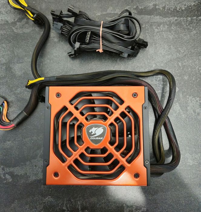 Топовый блок питания Cougar BXM 700Watt 80+ Bronze