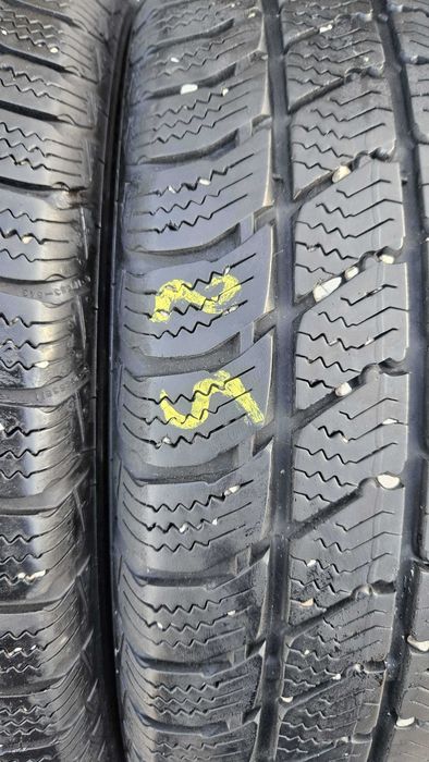 225/55 R17C • Iarna • Semperit Van Grip 3 109/107T | 4 buc | Pret/buc