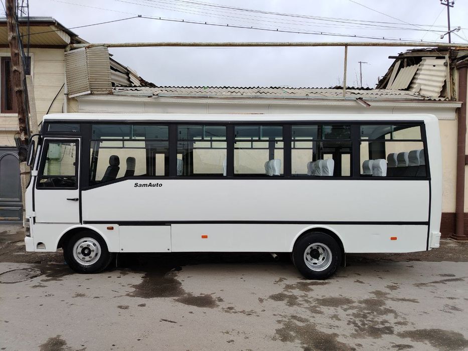 .Isuzu saz NP21.