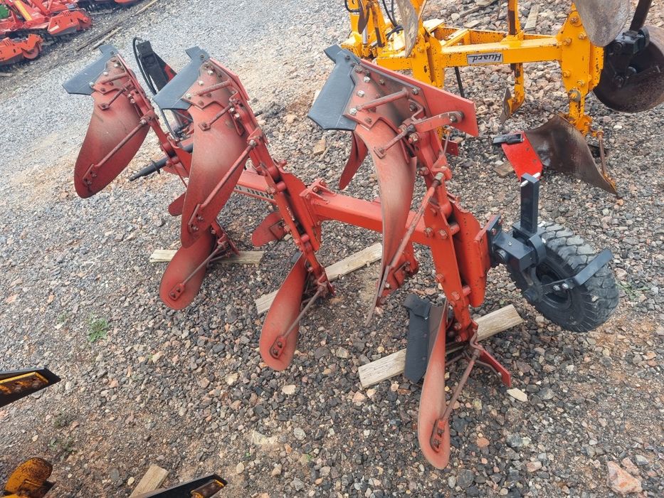 Plug Reversibil Huard-Massey Ferguson Tr65T