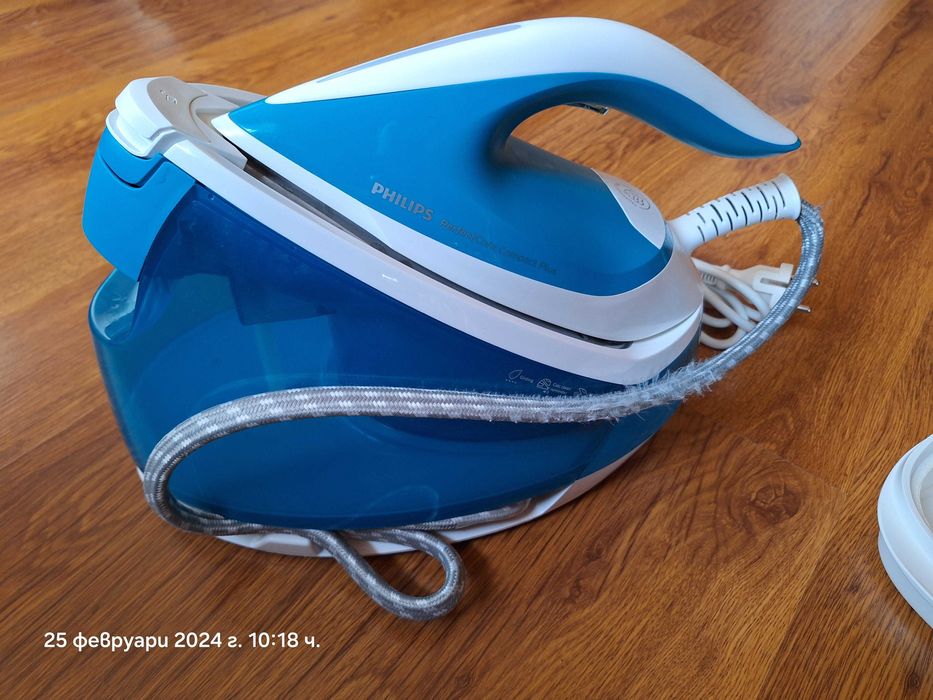 Парогенератор /станция за гладене/ и ютия  PHILIPS