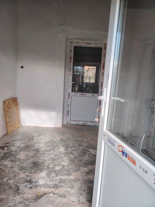 Casă de vânzare in comuna Silindia