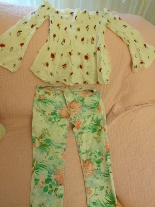 Продам летние джинсы