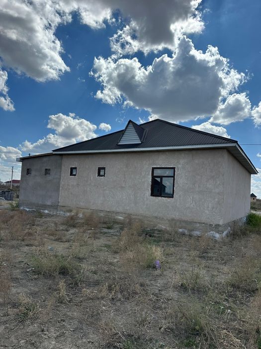 Тез арада уй сатылады