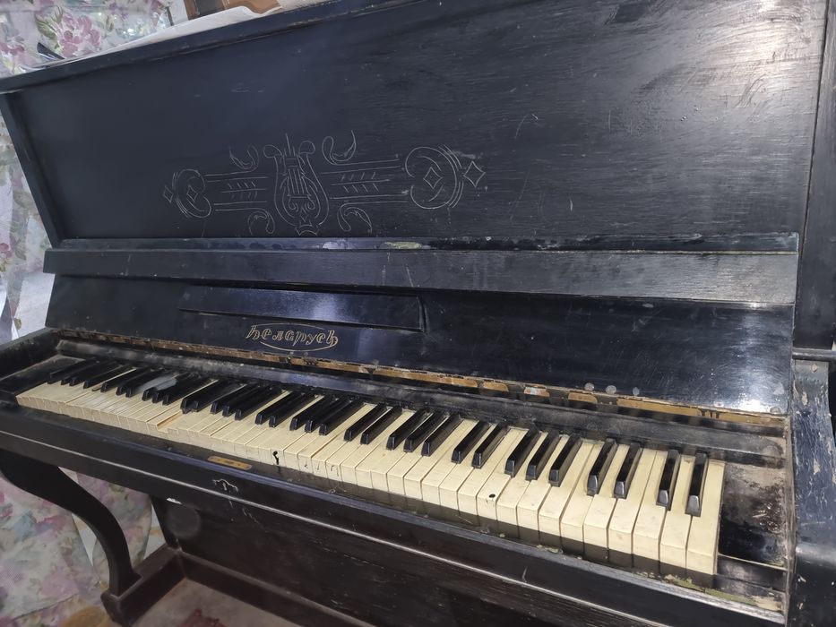 Продаётся пианино