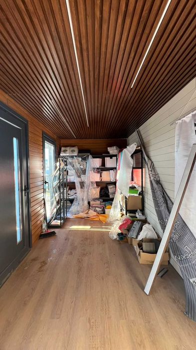 Две модулни сград - офис/жилище/лятна къща/шоуРум.