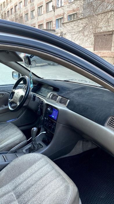 Toyota Camry 2001 года
