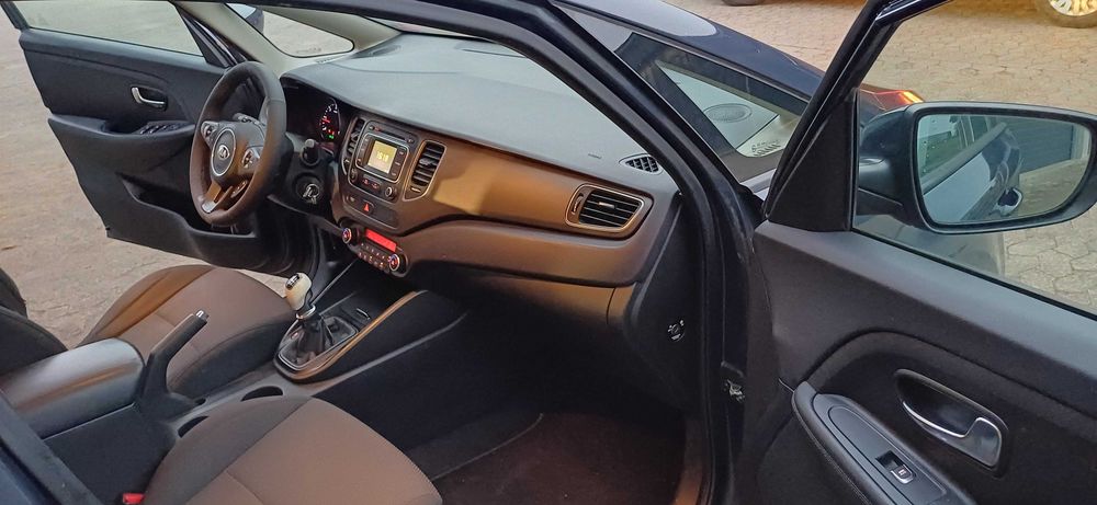 Киа Каренс Kia Carens 1,7 Crdi