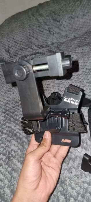 Крепление телефона на грудь