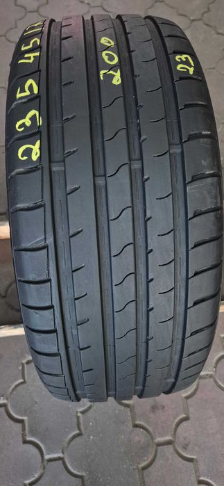 anvelope  235/50/17 si 235/45/17