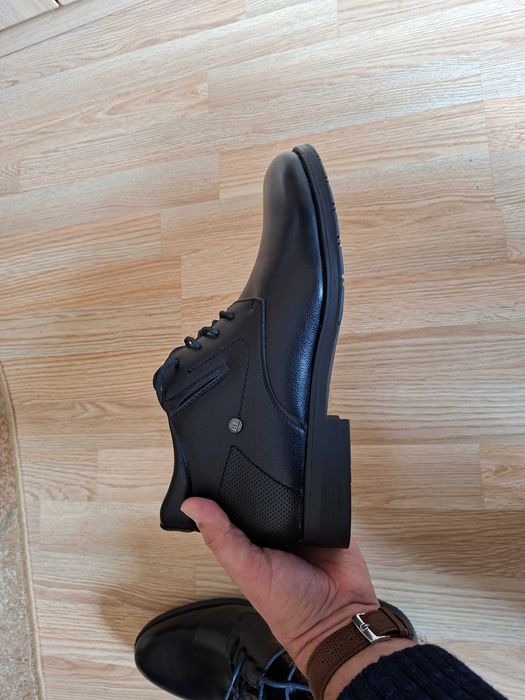 Черни кожени зимни боти