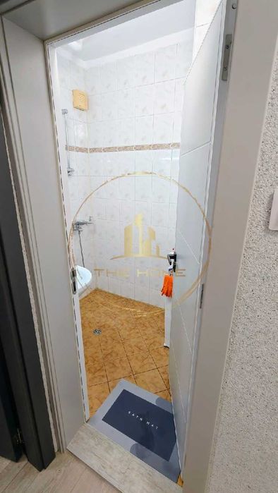 Дава се под наем Четиристаен апартамент в Варна, Левски - 100 кв.м за 900 € - Снимка #10