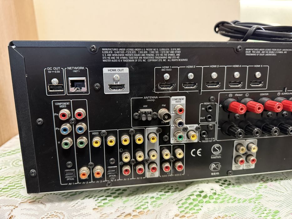 Yamaha RX-V673 Ресивър 4K
