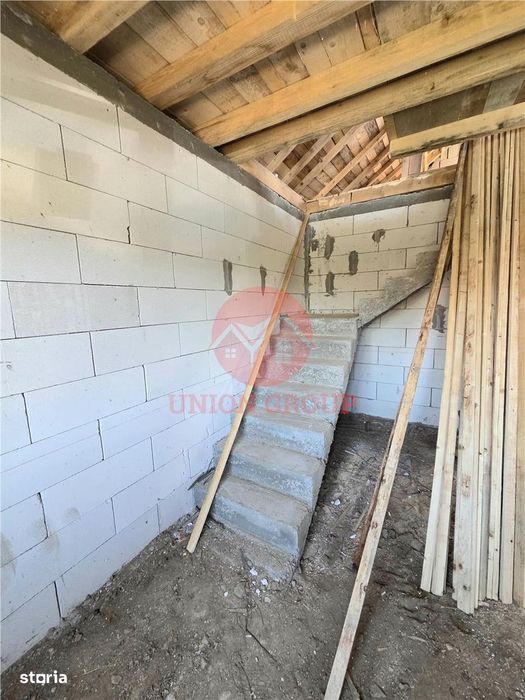Casa la Cheie, 4 Camere Decomandat, Lumina