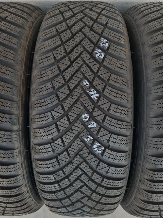 Нови зимни гуми 4 броя HANKOOK Winter Icept RS3 195 60 R16 дот 2424