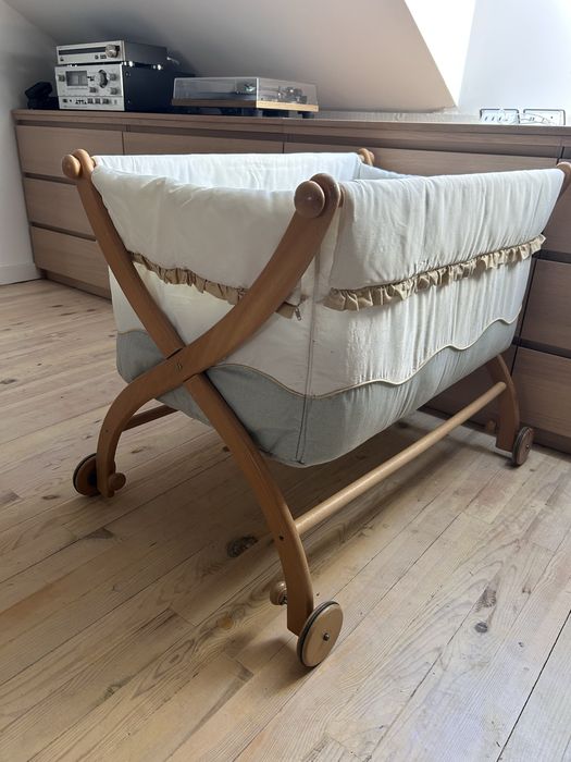 Бебешко легло, кошче на колела