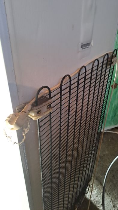 Vând Frigider Artic