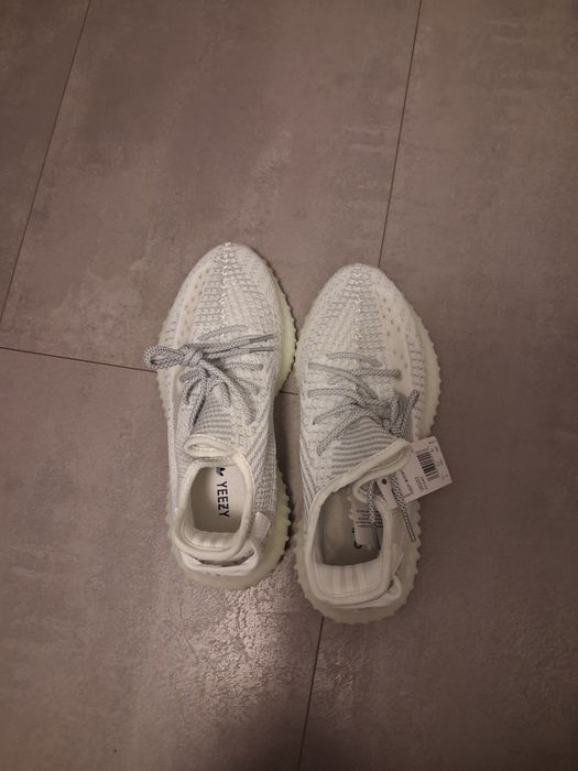 Yezzy 350.      .