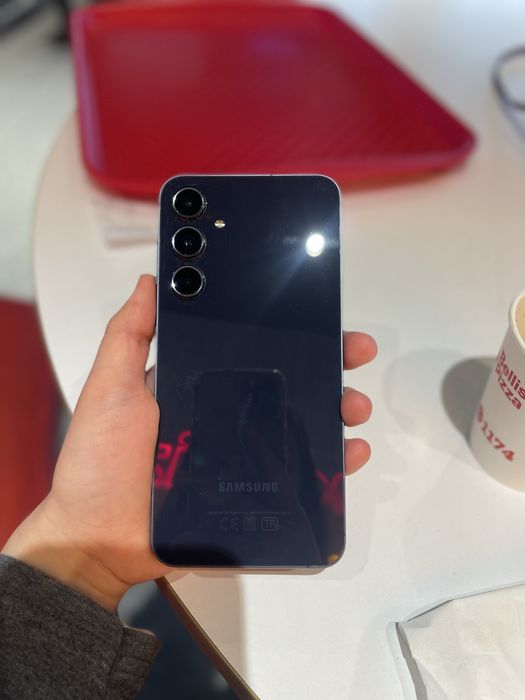 A  55 samsung telefon holati ideal