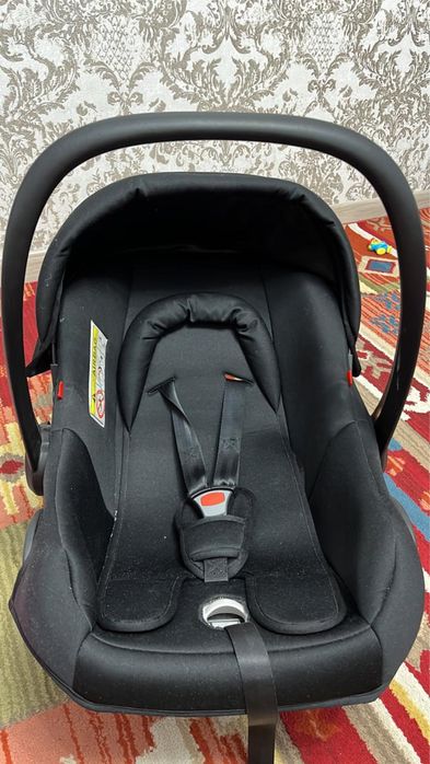 Продам детское кресло