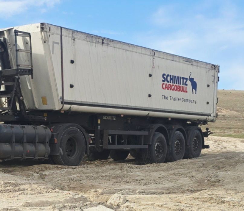 Прицеп SCHMITZ Сотилади  
 Йили: 2017