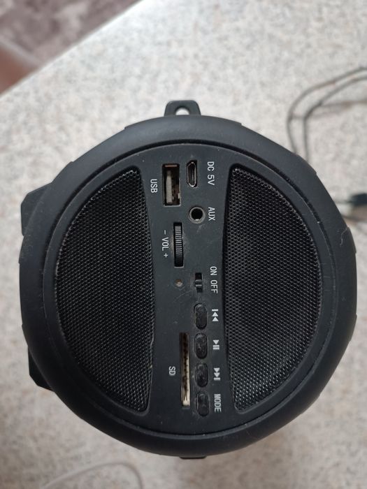 Akai ABTS-11B Boxă Bluetooth 10W cu Radio Negru