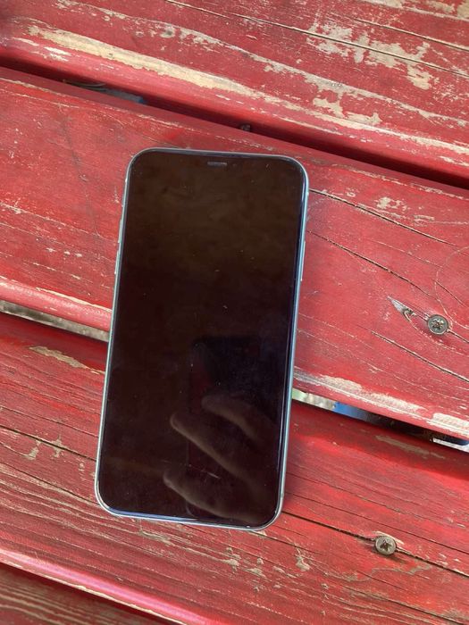 Iphone 11 64gb зелен