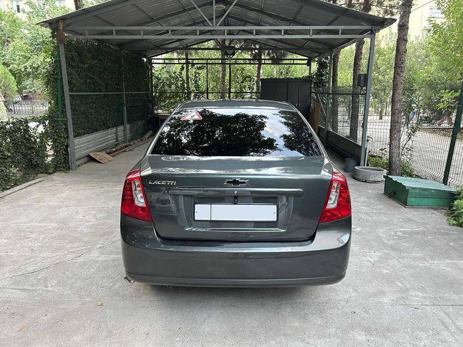 Продам свою Chevrolet Gentra
