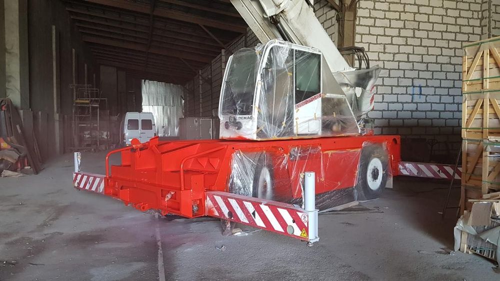 Terex Demag AC 30 City – 30 t, 25 + 33 m, 4×4×4, добра кондиция