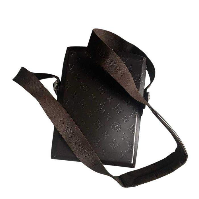 Louis Vuitton Bobby – geantă bărbătească crossbody – NOUĂ