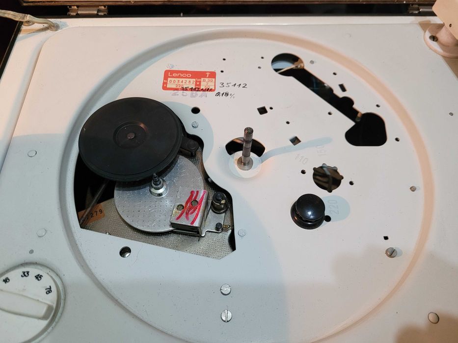 Lenco Komet 8 exlibris, boxe Audax T24 PV8