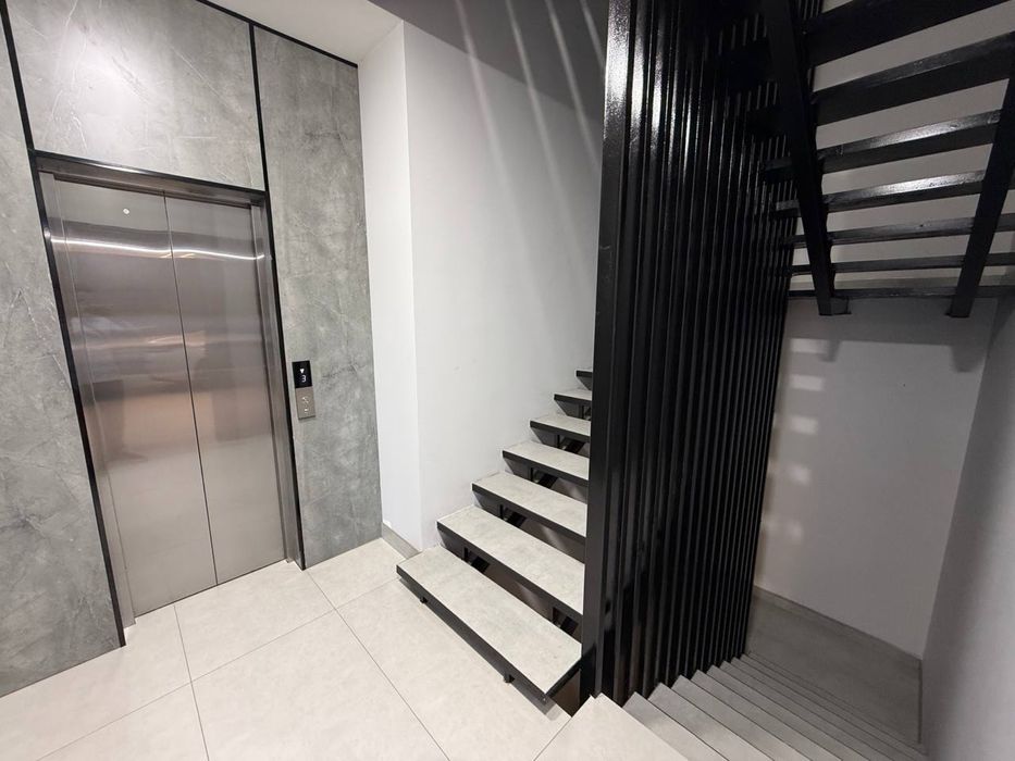 Здание 1007м² — Ц-1, готовый бизнес, в Центре города